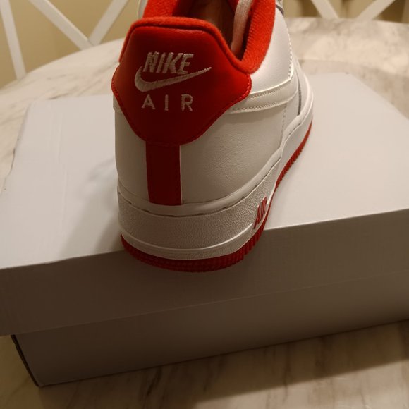 Shoes - Picture 2 of 4